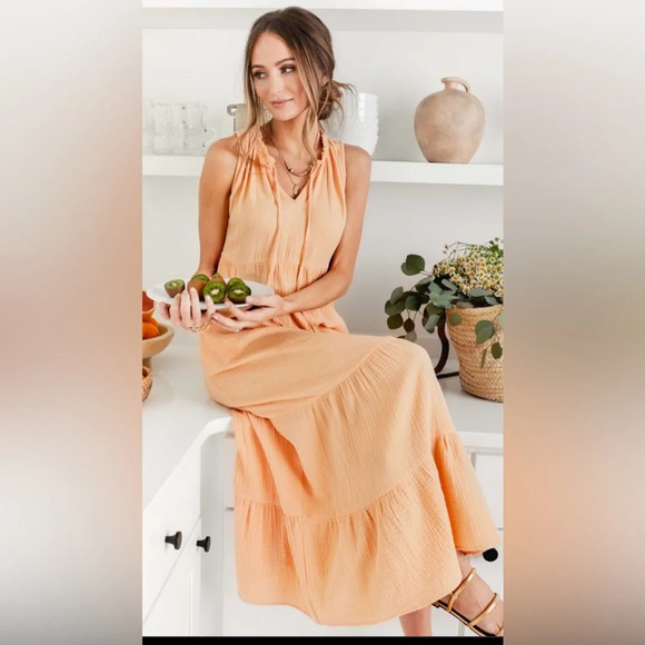 Sonoma Goods for Life Dresses & Skirts - Women’s Sonoma Goods For Life® x Lauren Lane Sleeveless Tiered Dress